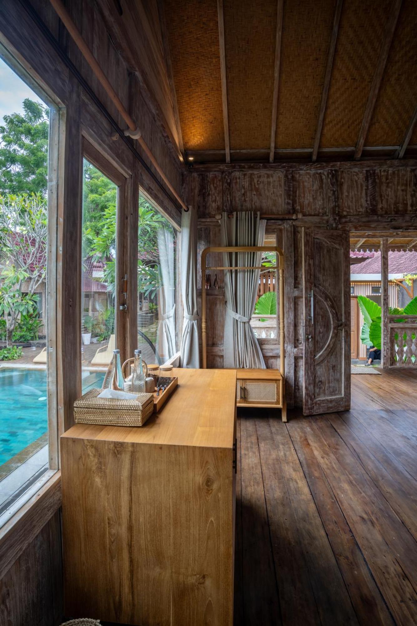 Meraki Luxury Villa เปมูเตรัน ภายนอก รูปภาพ