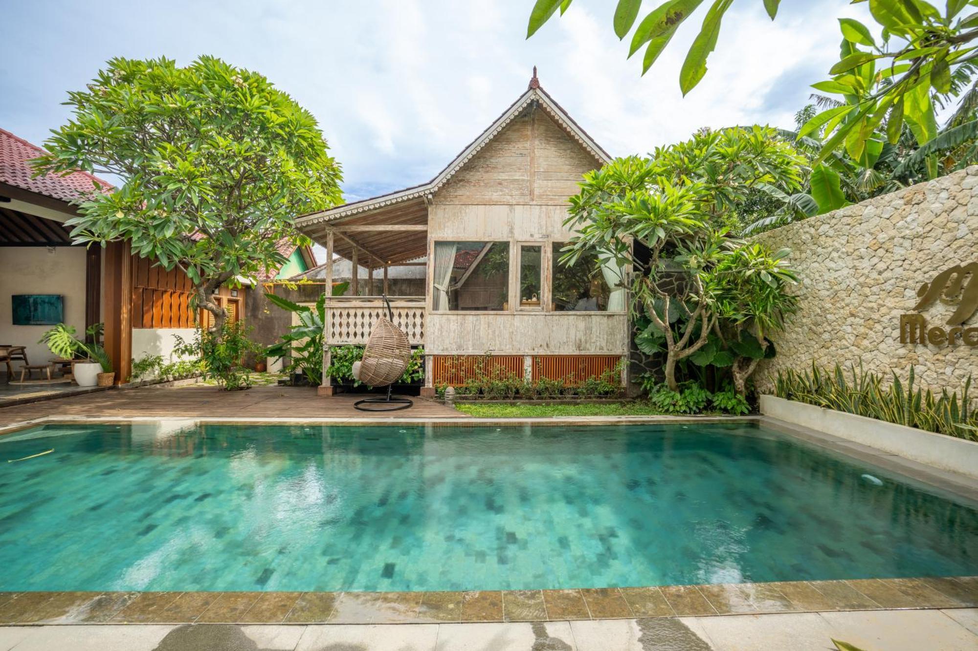 Meraki Luxury Villa เปมูเตรัน ภายนอก รูปภาพ