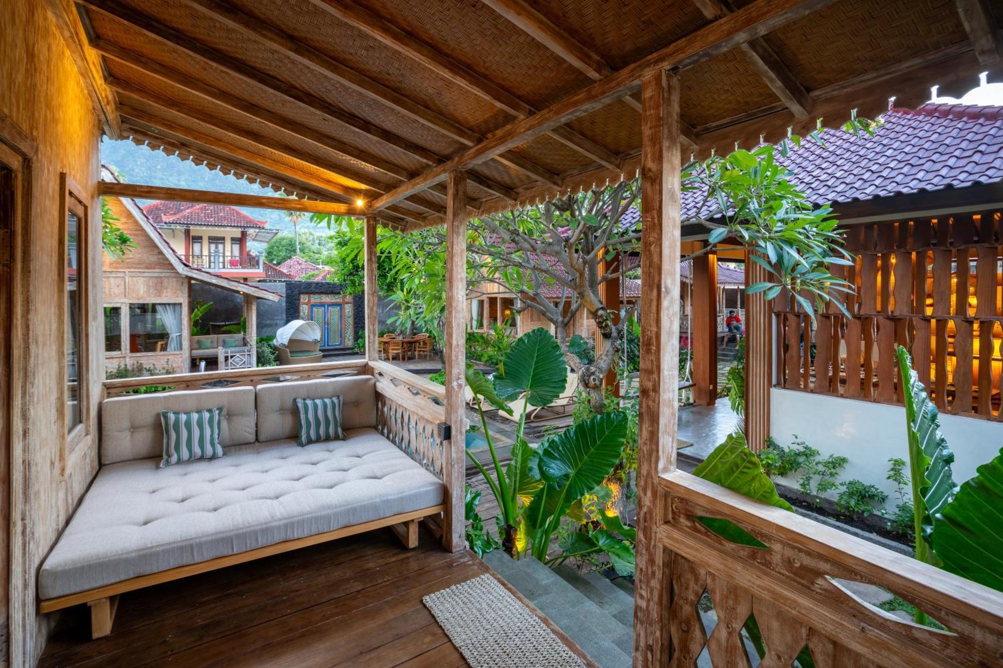 Meraki Luxury Villa เปมูเตรัน ภายนอก รูปภาพ